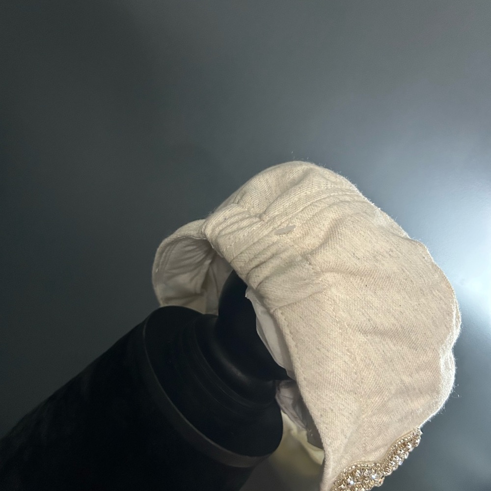 Elegant Cream Cap with Gold Embellishment - Picture 2 of 4